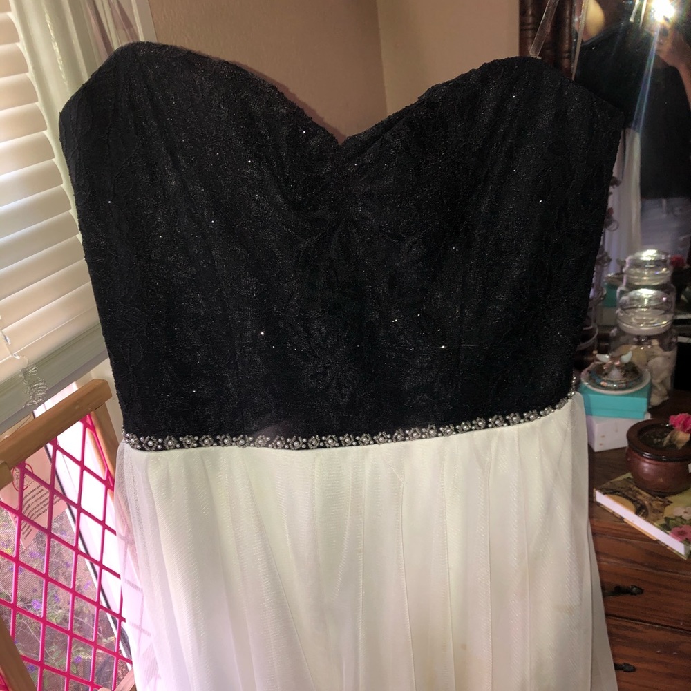Homecoming or prom dress !!